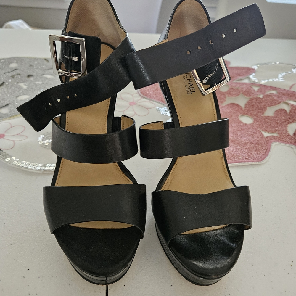MICHAEL Michael Kors Black Leather Triple-Strap Platform Sandals